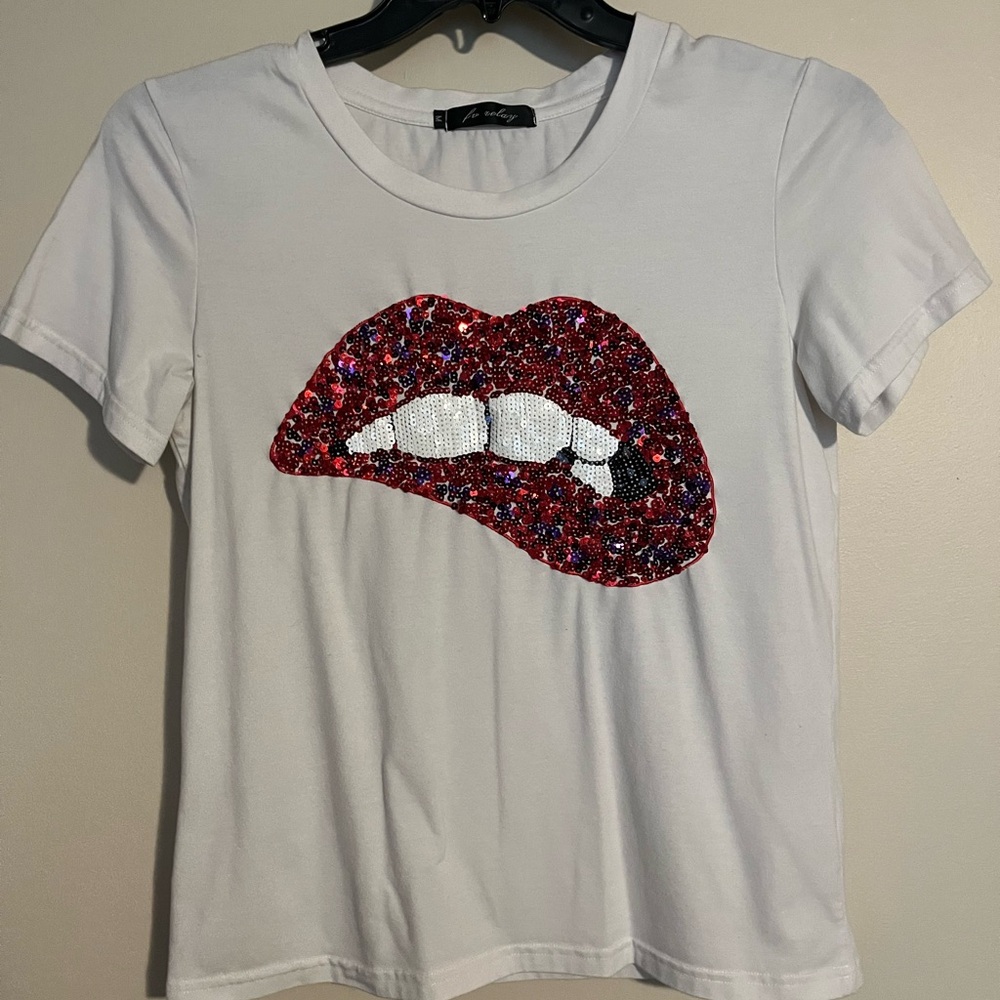White T-Shirt with Red Sequin Lips Design